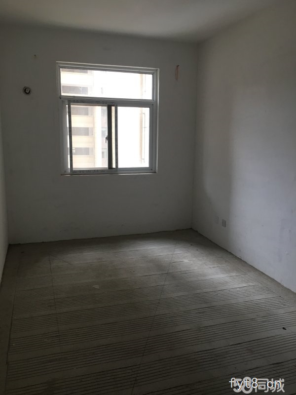 凯旋城城北新一小玉泉中学,南北通透,中间楼层新出好房